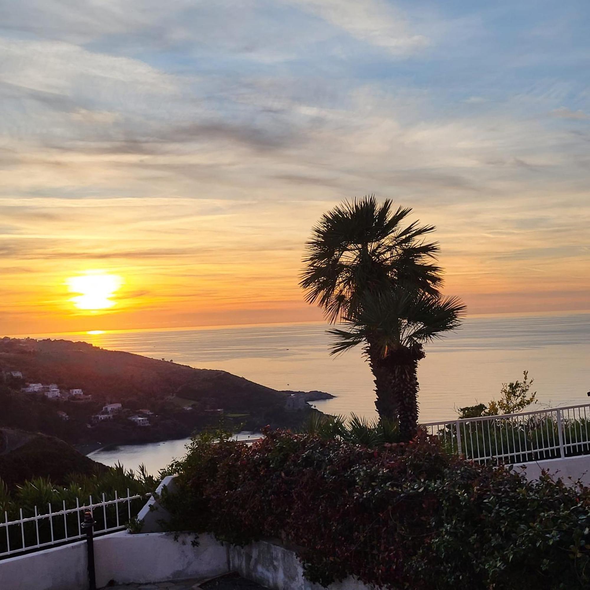 Villa Luna Sul Mare Calabria Сан-Нікола-Арчелла Екстер'єр фото